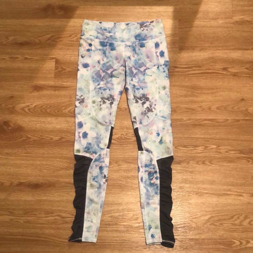 Alo Floral Leggings